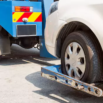 Wrecker Wheel Lift in Genesee, ID